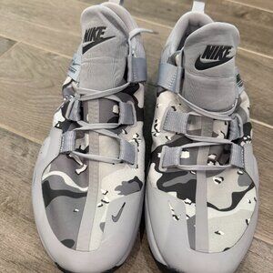 Nike Free Trainer Men’s Training Shoes Gray Camo Size 11 CW7342-001